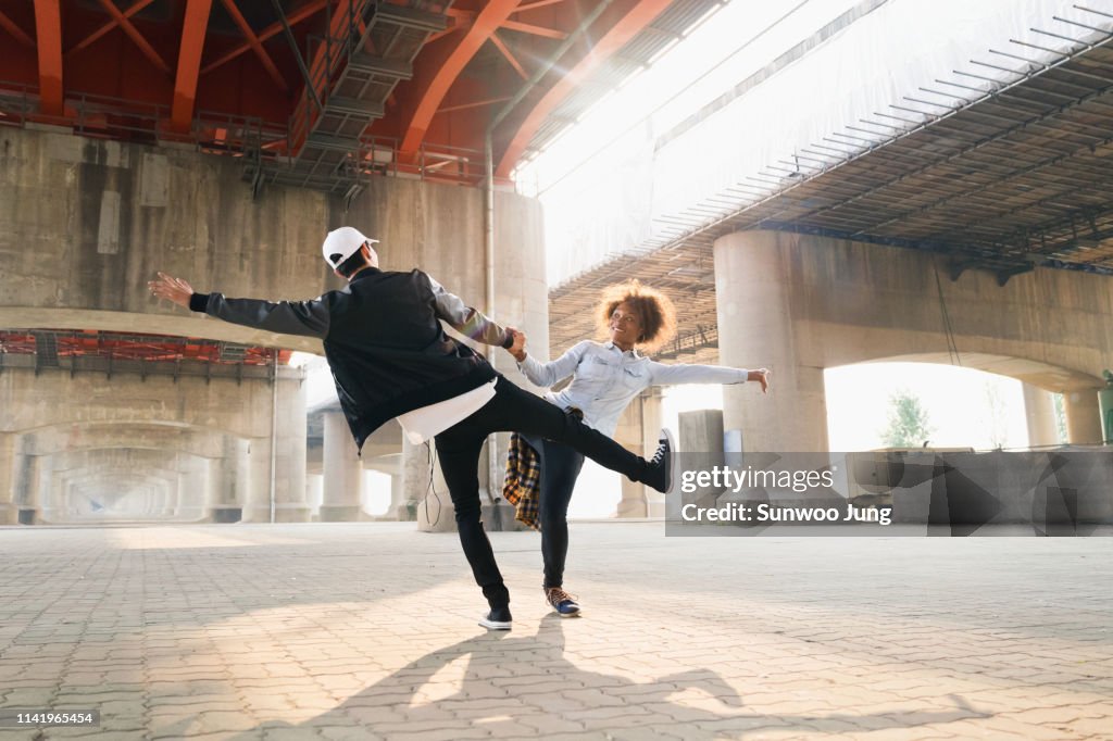 Spontaneous dancing