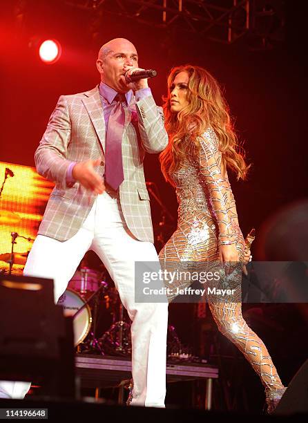 Jennifer Lopez and Pitbull perform at KIIS FM's 2011 Wango Tango Concert at Staples Center on May 14, 2011 in Los Angeles, California.