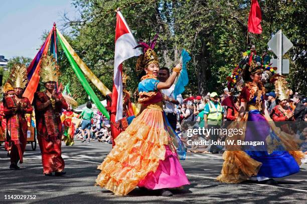 moomba festival - melbourne festival stock pictures, royalty-free photos & images