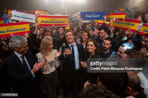 Leader of right wing People's Party Pablo Casado , his wife Isabel Torres , party members Adolfo Suarez Illana and Isabel Diaz Ayuso attend his...