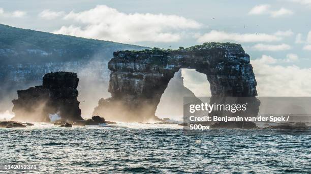 darwin's arch - darwin-arch stock pictures, royalty-free photos & images