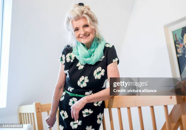 April 2019, Berlin: EXCLUSIVE - Helga Piur, actress, in her house. Photo: Britta Pedersen/dpa-Zentralbild/ZB