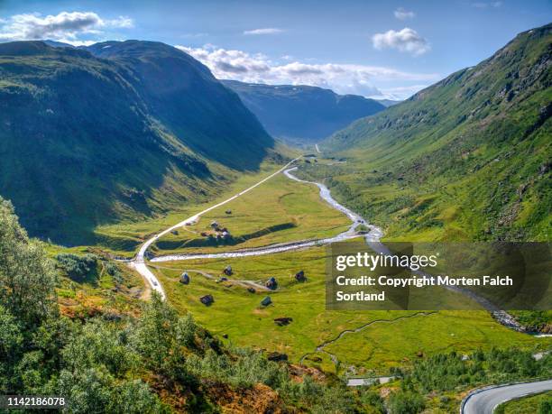 the great fjords - voss fotografías e imágenes de stock