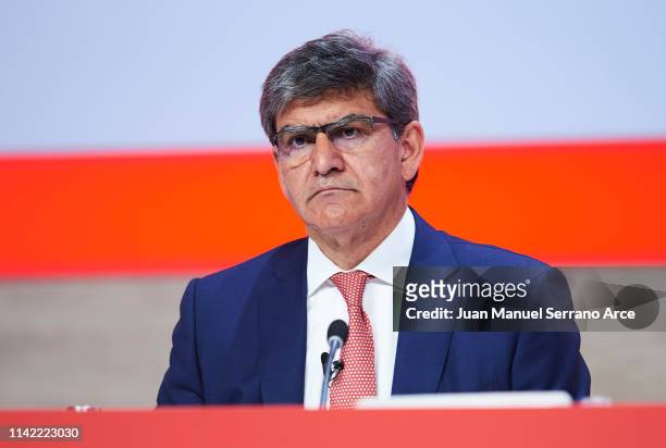 Banco Santander chief executive officer Jose Antonio Alvarez speaks during the annual shareholders meeting at the Palacio Exposiciones on April 12,...