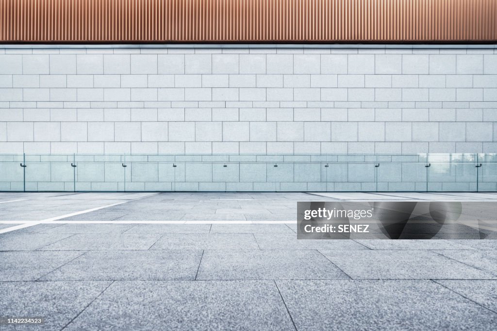 Empty Studio Background High-Res Stock Photo - Getty Images