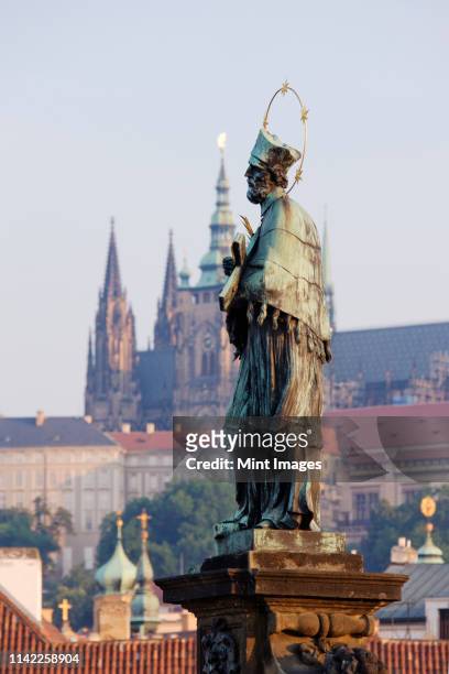 john of nepomuk statue - st vitus's cathedral stock pictures, royalty-free photos & images
