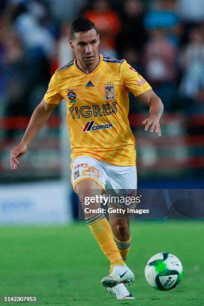 Jesús Dueñas of Tigres controls the ball against during the quarterfinals first leg match between Pachuca and Tigres UANL as part of the Torneo...