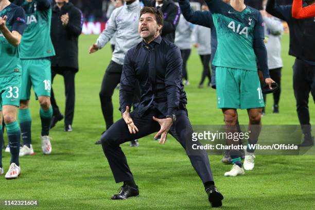 Tottenham manager Mauricio Pochettino celebrates during the UEFA Champions League Semi Final second leg match between Ajax and Tottenham Hotspur at...