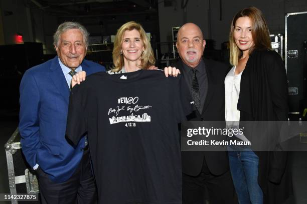 56 photos et images haute résolution de Susan Roderick - Getty Images