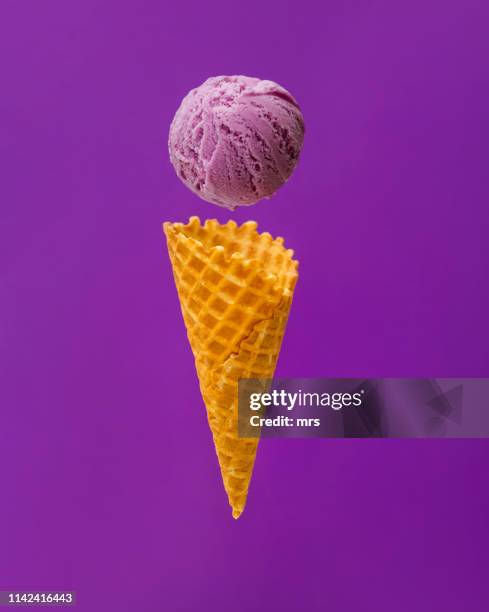 ice cream cone - ice cream nobody stock-fotos und bilder