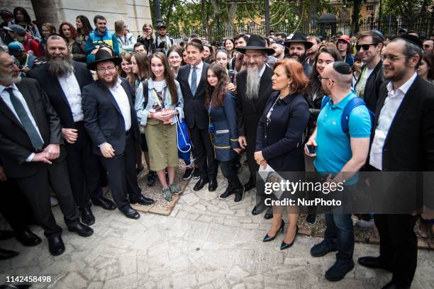 Chief Rabbi Riccardo Di Segni and the President of the Jewish Community of Rome Ruth Dureghello meet a delegation of 800 young people from over 50...