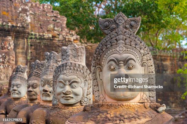 angkor thom south gate - angkor wat stock pictures, royalty-free photos & images