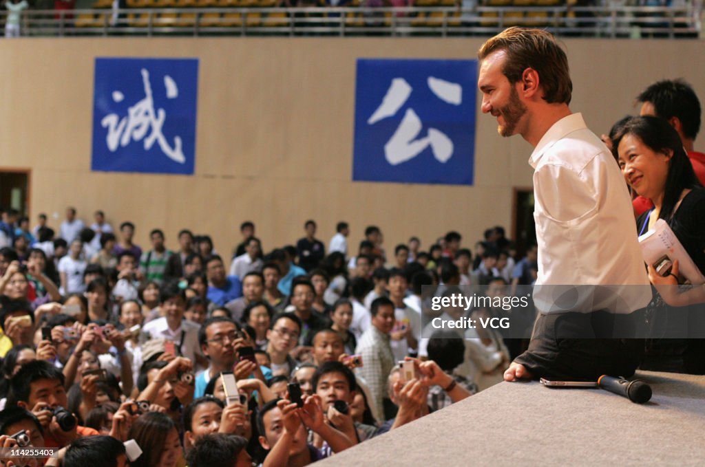 Nick Vujicic Lectures In Xi'an