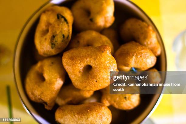 Vade Food Rounded 2,626 Vada Food Stock Photos, High-Res Pictures, and Images - Getty Images