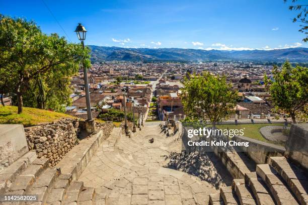 cajamarca of peru - cajamarca stockfoto's en -beelden