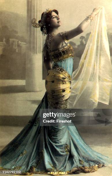 Postcard '900. Mata Hari.