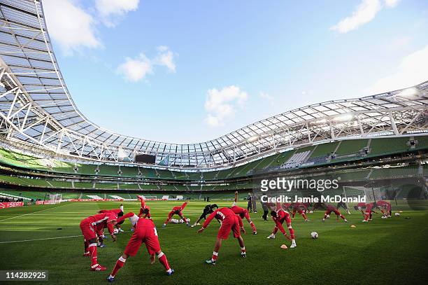 General view of the SC Braga players warming up during a SC Braga training session ahead of their UEFA Europa League Final against FC Porto at The...