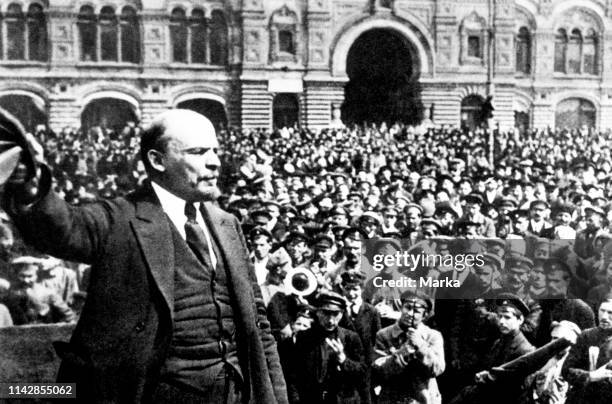 Soviet Union. Moscow. Vladimir Ilic Uianov Said Lenin Speaking To The Crowd. 1918.