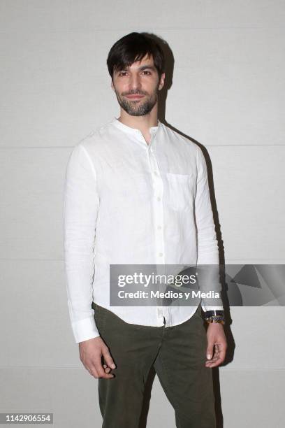84 Osvaldo De Leon Photos & High Res Pictures - Getty Images