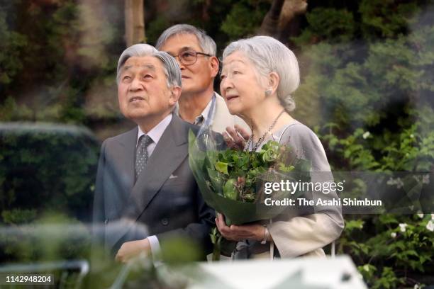 Emperor Akihito and Empress Michiko visit the Nemunoki no Niwa garden, on the former site of the home where the empress was born on April 13, 2019 in...