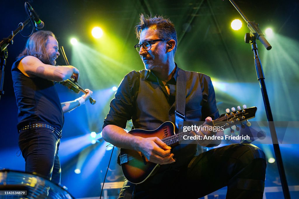 Fiddler's Green Perform In Berlin