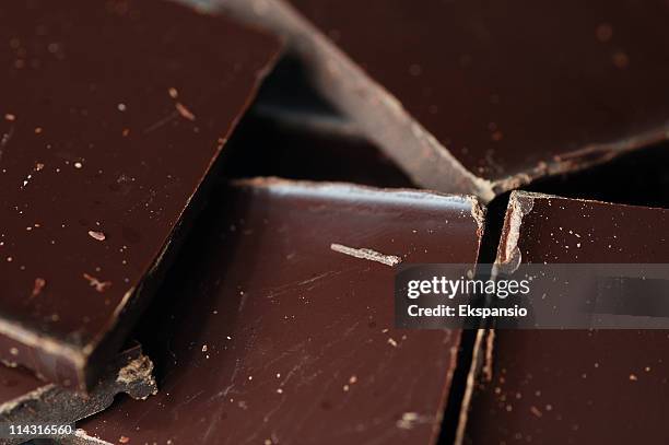 chocolate negro - sabor amargo fotografías e imágenes de stock