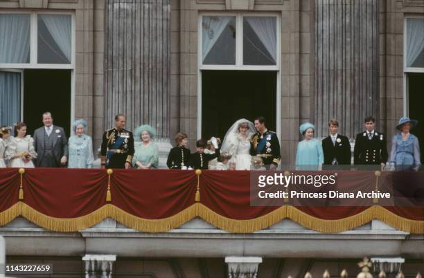 The Royal Family on the balcony of Buckingham Palace to celebrate the wedding of Prince Charles and Diana, Princess Of Wales, London, UK, 29th July...