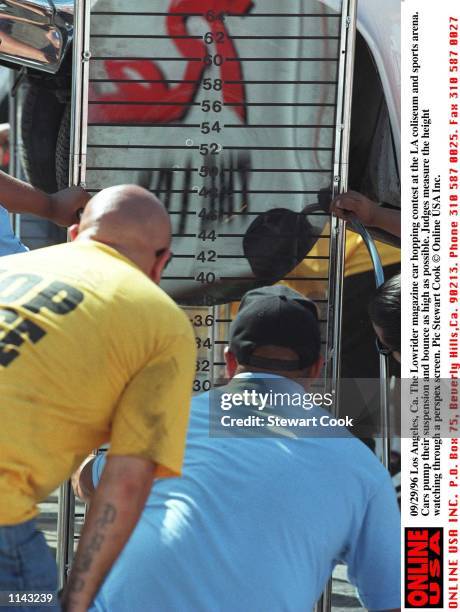 Hopping Ruler 77 Lowrider Hopping Stock Photos, High-Res Pictures, and Images - Getty ...