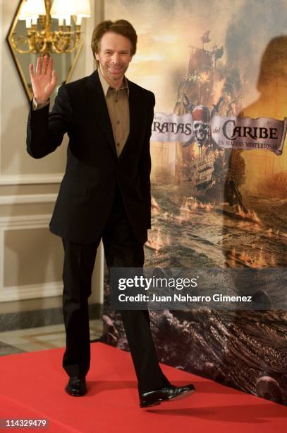 Productor Jerry Bruckheimer attends 'Pirates Of The Caribbean: On Stranger Tides' photocall at Villamagna Hotel on May 18, 2011 in Madrid, Spain.