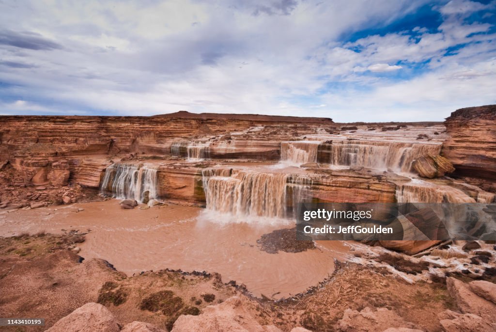 Quedas grandes no rio pequeno de Colorado