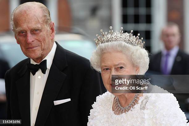 Queen Elizabeth II and Prince Philip, Duke of Edinburgh arrive to attend a State Banquet in Dublin Castle on May 18, 2011 in Dublin, Ireland. The...