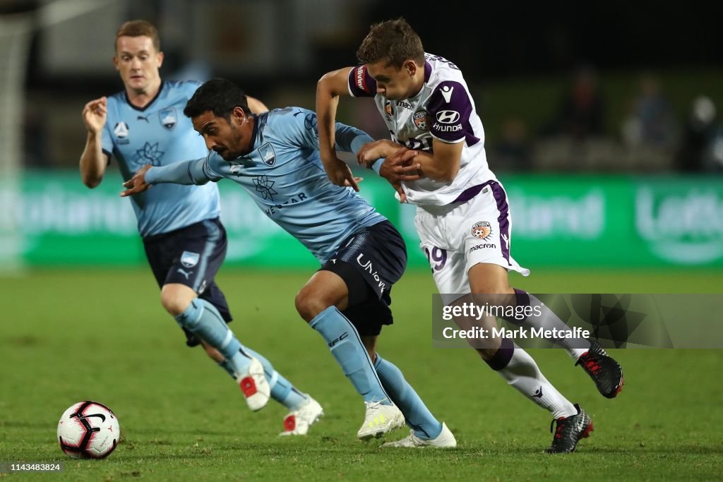 A-League Rd 26 - Sydney v Perth