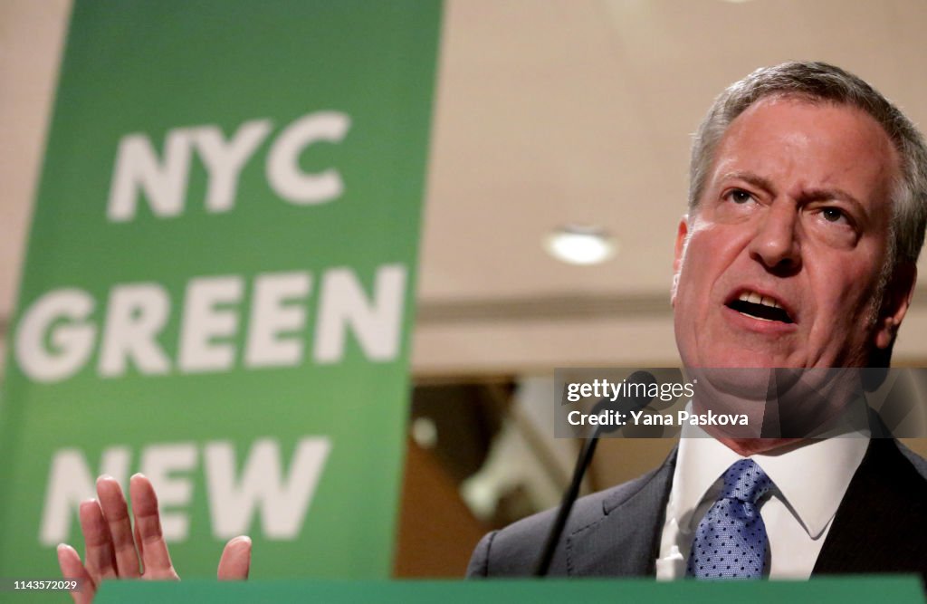 Mayor Bill De Blasio Holds Green New Deal Rally At Trump Tower