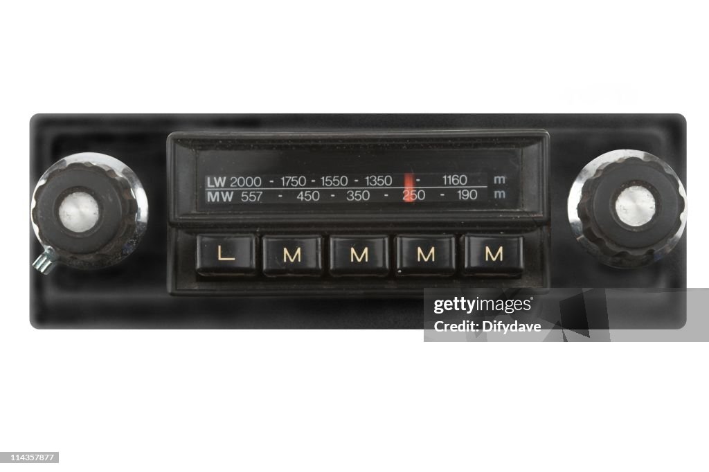 Botón pulsador, autorradio de la década de 1960