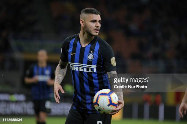 Mauro Icardi of FC Internazionale Milano during the serie A match between FC Internazionale and AC Chievo Verona at Stadio Giuseppe Meazza on May 13,...