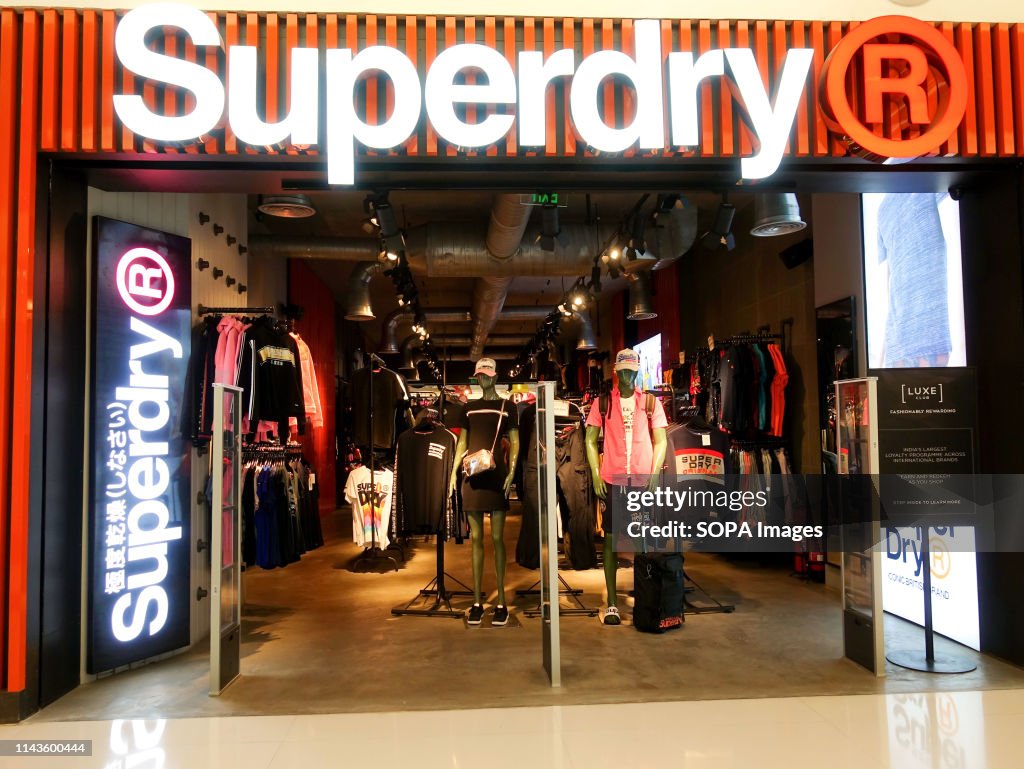 zeemijl Trechter webspin Uitwisseling Branded Garments Store Superdry seen opened at South City mall in... News  Photo - Getty Images