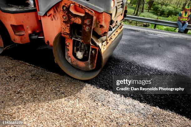 asphalt paving - paved driveway ストックフォトと画像