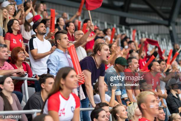 Spectators Cheering Tools 545 Cheering Stick Stock Photos, High-Res Pictures, and Images - Getty ...