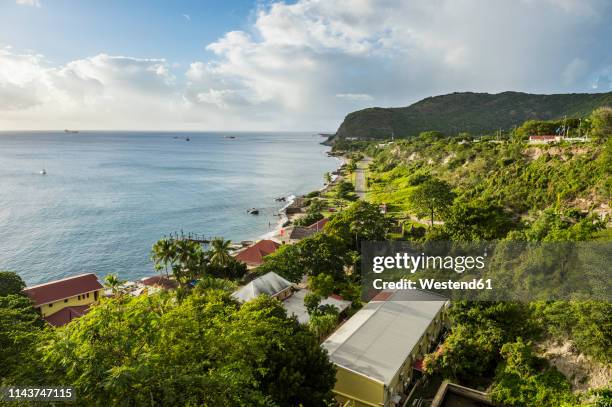 caribbean, netherland antilles, st. eustatius, oranjestad bay - sint eustatius fotografías e imágenes de stock