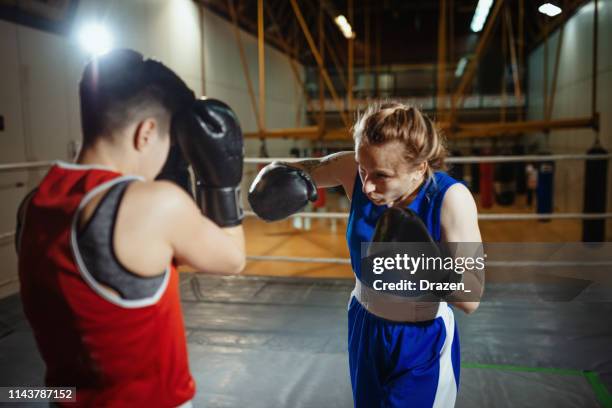 B Boxing 1,759 New Boxing Gloves Stock Photos, High-Res Pictures, and Images ...