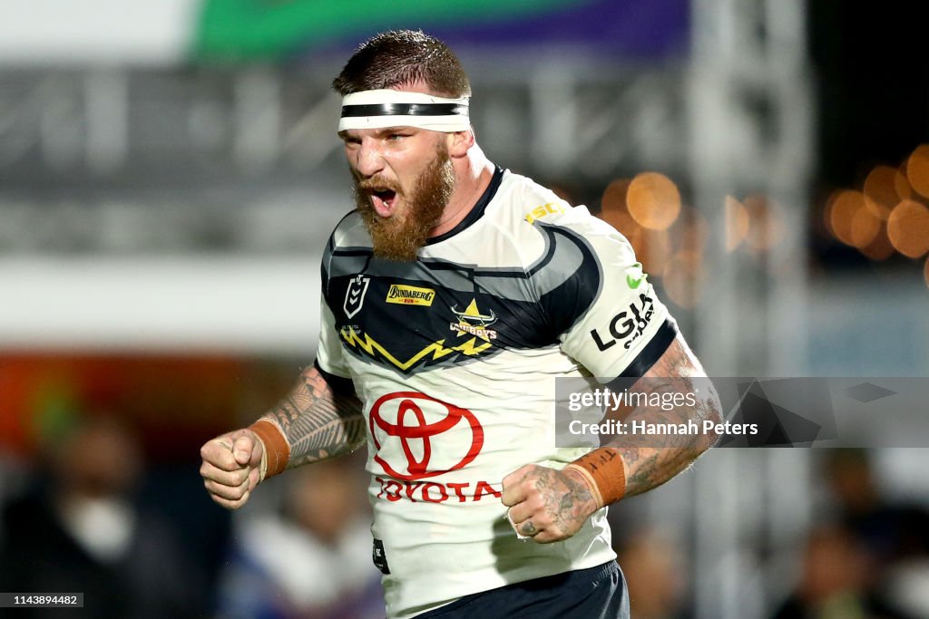 NRL Rd 6 - Warriors v Cowboys