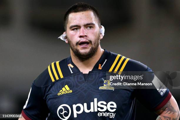 Tyrel Lomax of the Highlanders looks on during the round 10 Super Rugby match between the Highlanders and the Blues at Forsyth Barr Stadium on April...