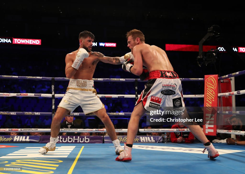 London O2 Boxing Joe Cordina of Great Britain in action with Andy Townsend of Great ...