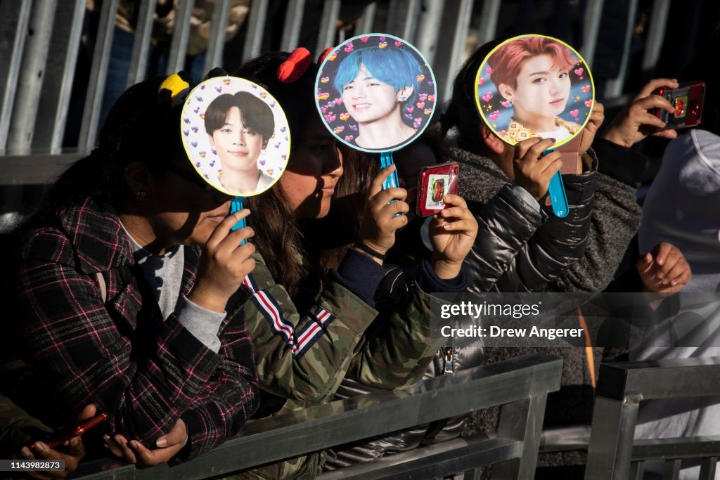 Fans Come Out In Droves To See K-Pop Band BTS Perform In Central Park