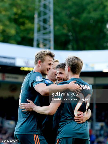 Lasse Schone of Ajax celebrates 0-1 with Frenkie de Jong of Ajax, Matthijs de Ligt of Ajax, Donny van de Beek of Ajax during the Dutch Eredivisie...