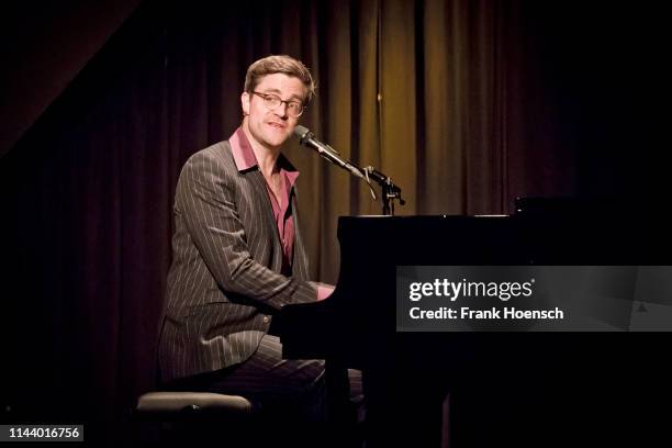 German singer and musician Bodo Wartke performs during a concert at the BKA-Theater on May 15, 2019 in Berlin, Germany.