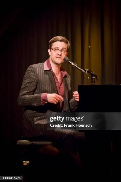 German singer and musician Bodo Wartke performs during a concert at the BKA-Theater on May 15, 2019 in Berlin, Germany.