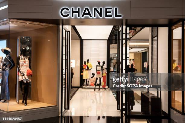 6,677 Chanel Storefront Photos and Premium High Res Pictures - Getty Images