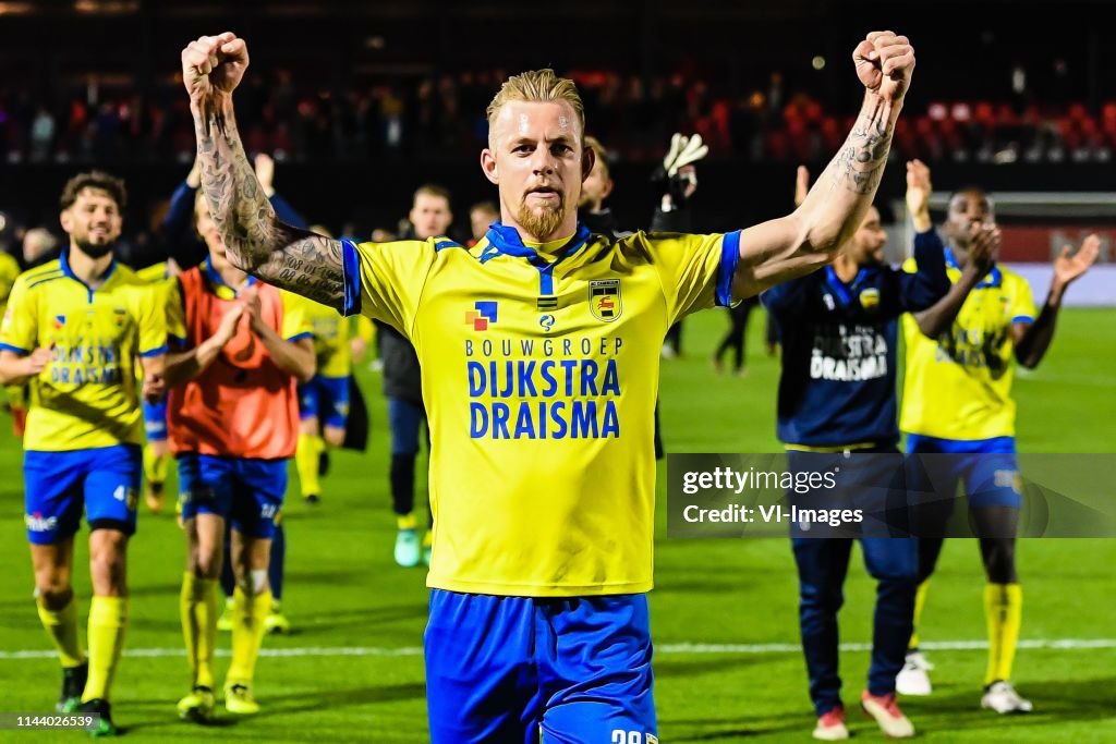 Dutch Keuken Kampioen Divisie"Almere City v Cambuur Leeuwarden"