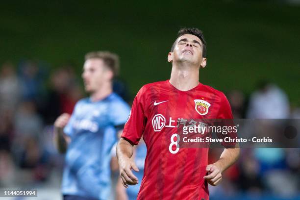 Oscar Emboaba Junior of Shanghai misses a scoring opportunity during the AFC Asian Champions League match between Sydney FC and Shanghai SIPG at...